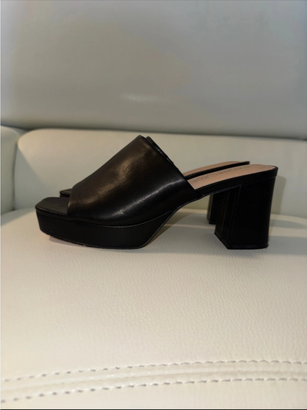 RACHEL ZOE BLACK LEATHER PLATFORM MULE HEELS